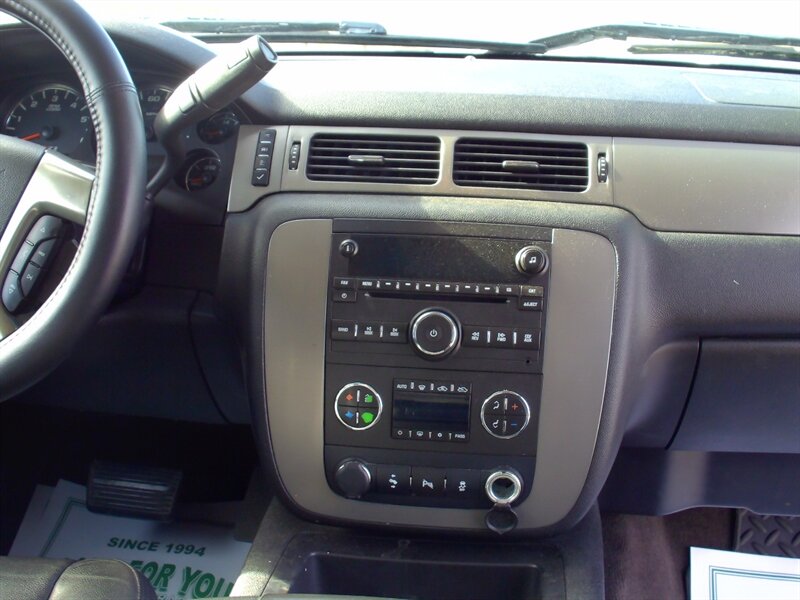 2012 Chevrolet Silverado 1500 LTZ   - Photo 19 - Pleasant Valley, MO 64068
