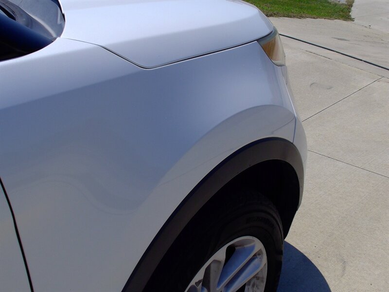 2013 Ford Explorer XLT   - Photo 31 - Pleasant Valley, MO 64068