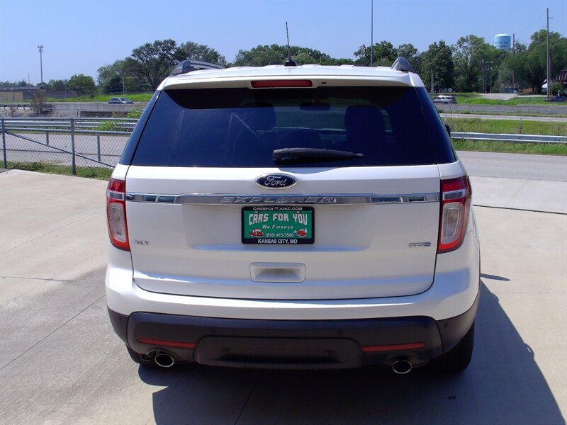 2013 Ford Explorer XLT   - Photo 6 - Pleasant Valley, MO 64068