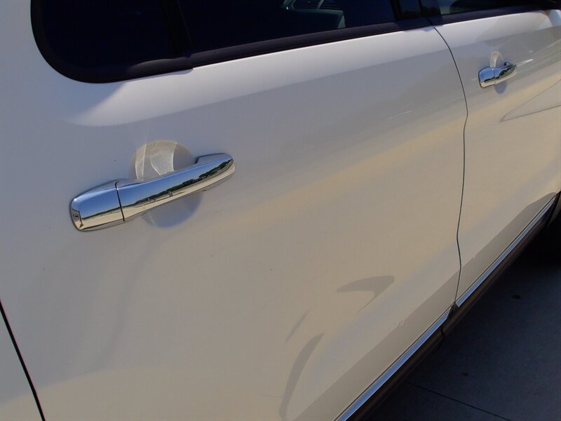 2013 Ford Explorer XLT   - Photo 33 - Pleasant Valley, MO 64068