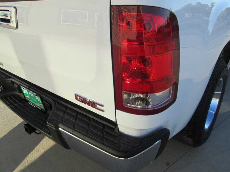 2008 GMC Sierra 1500 REG CAB SHORT BED   - Photo 28 - Pleasant Valley, MO 64068