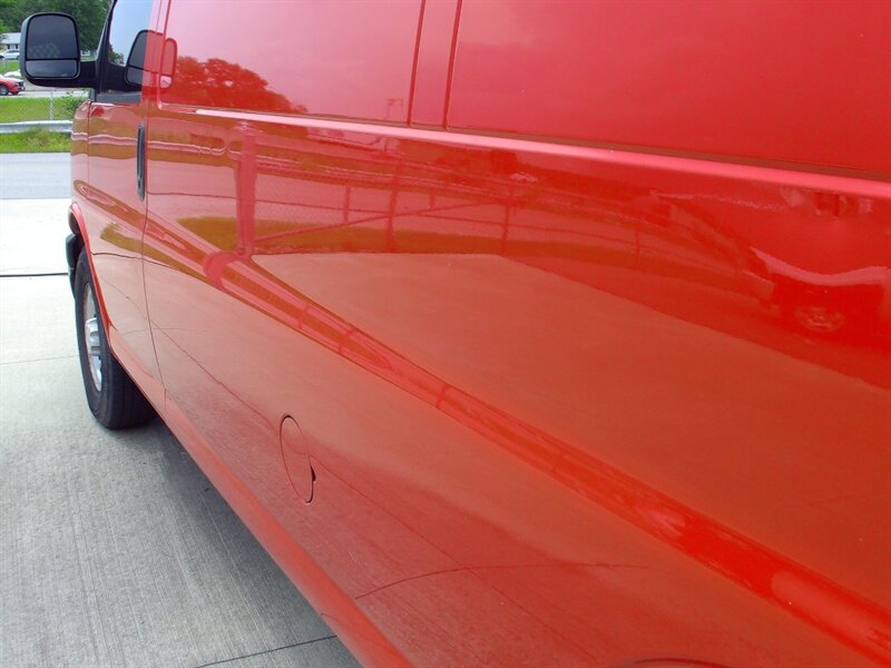 2015 Chevrolet Express 3500 - Photo 25 - Pleasant Valley, MO 64068