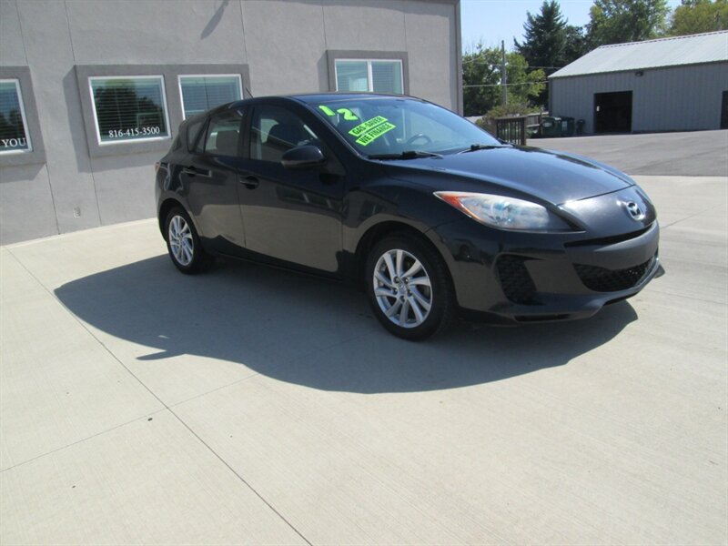 2012 Mazda Mazda3 i Touring   - Photo 3 - Pleasant Valley, MO 64068