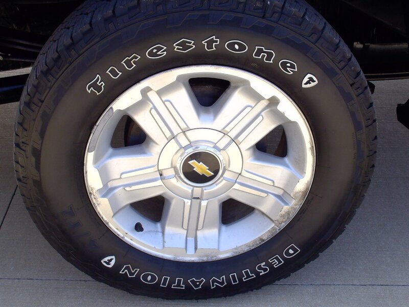 2010 Chevrolet Silverado 1500 LT   - Photo 35 - Pleasant Valley, MO 64068