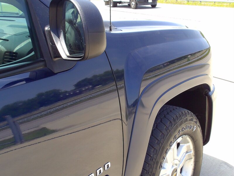 2010 Chevrolet Silverado 1500 LT   - Photo 31 - Pleasant Valley, MO 64068