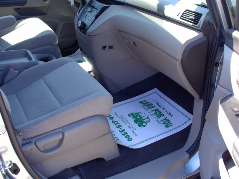 2013 Honda Odyssey EX - Photo 15 - Pleasant Valley, MO 64068