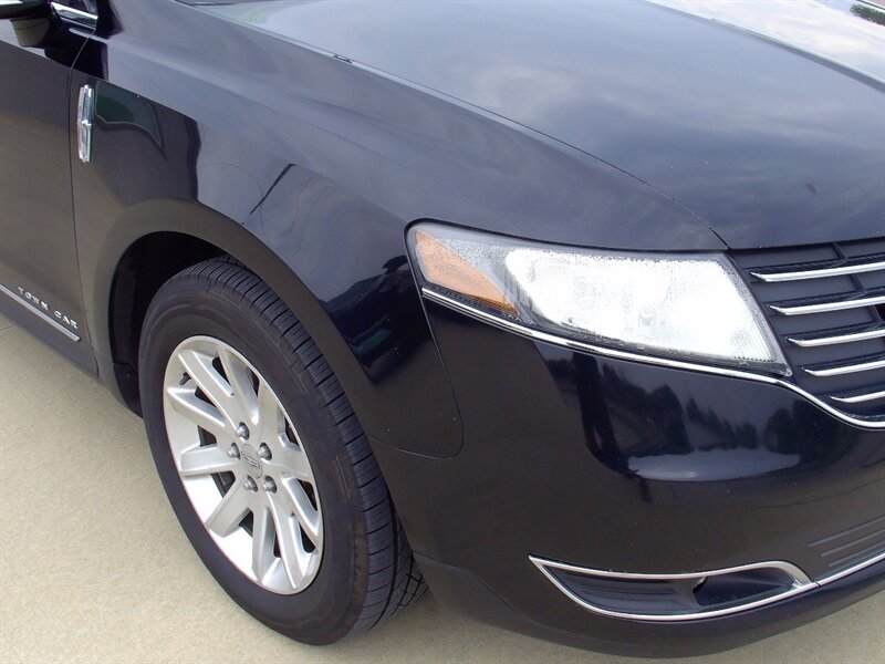 2017 Lincoln MKT Town Car Livery Fleet - Photo 26 - Pleasant Valley, MO 64068