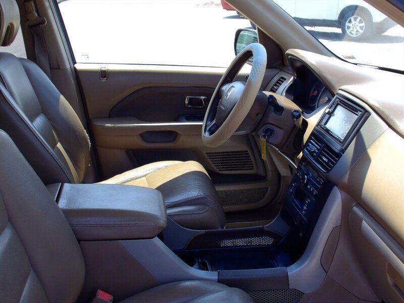 2008 Honda Pilot EX-L - Photo 15 - Pleasant Valley, MO 64068
