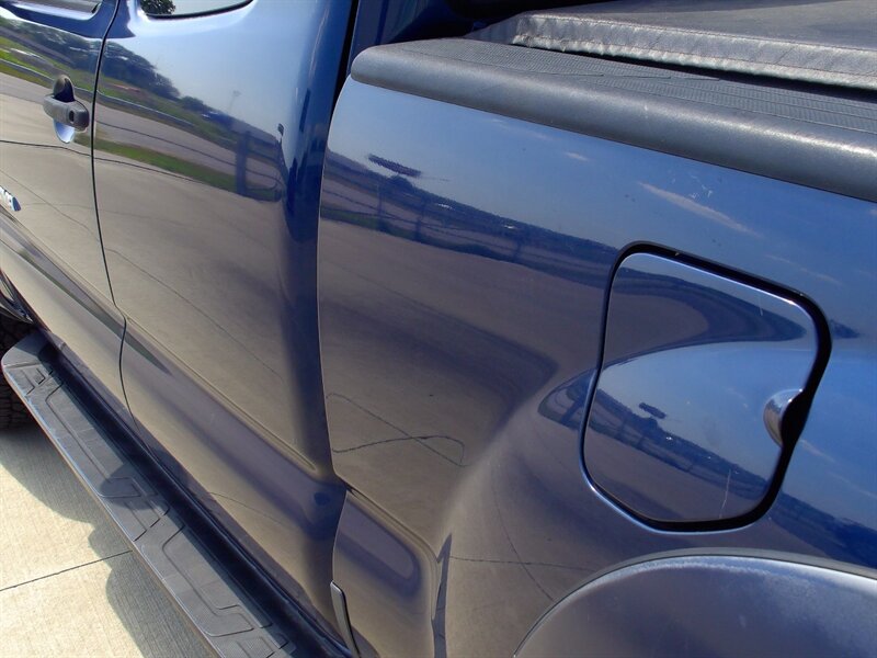 2006 Toyota Tacoma V6 V6 4dr Access Cab - Photo 25 - Pleasant Valley, MO 64068