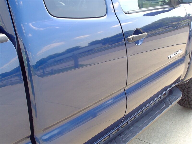 2006 Toyota Tacoma V6 V6 4dr Access Cab - Photo 32 - Pleasant Valley, MO 64068
