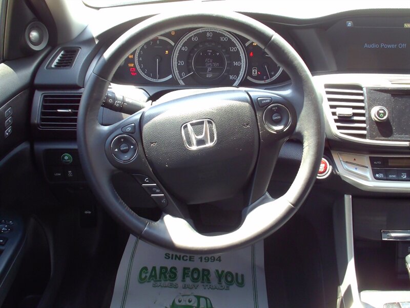 2013 Honda Accord EX-L V6 - Photo 20 - Pleasant Valley, MO 64068