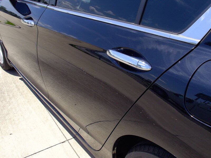 2013 Honda Accord EX-L V6 - Photo 24 - Pleasant Valley, MO 64068