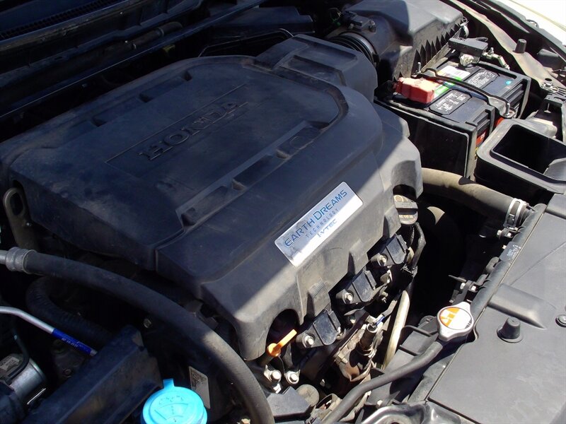 2013 Honda Accord EX-L V6 - Photo 36 - Pleasant Valley, MO 64068