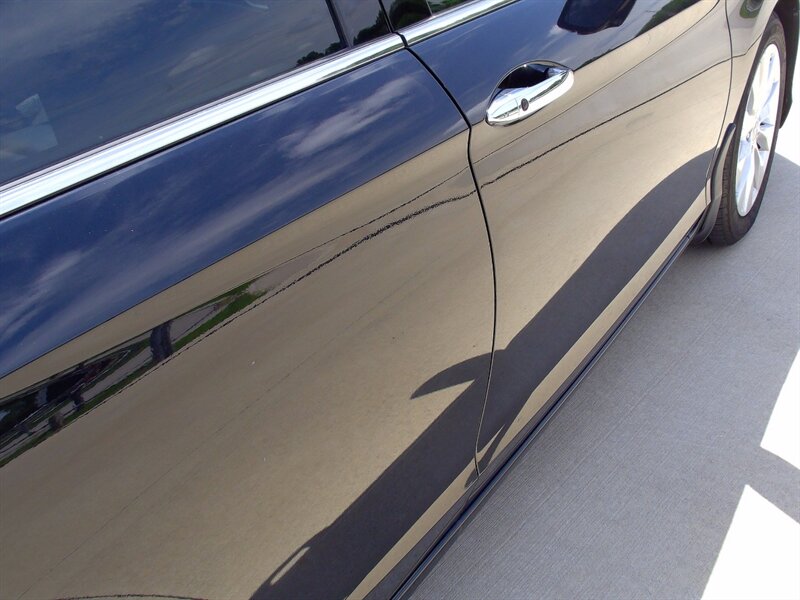 2013 Honda Accord EX-L V6 - Photo 31 - Pleasant Valley, MO 64068