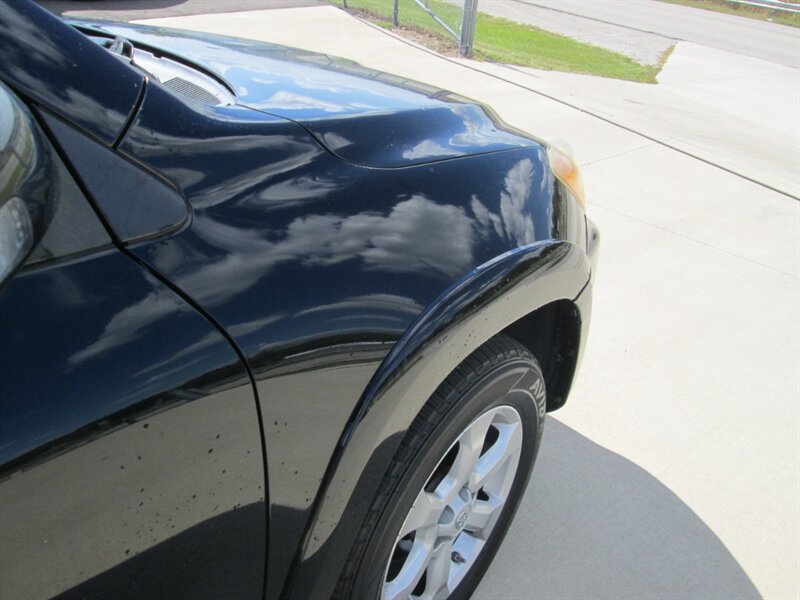 2009 Toyota RAV4 Limited   - Photo 32 - Pleasant Valley, MO 64068