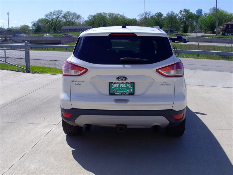 2013 Ford Escape SE   - Photo 6 - Pleasant Valley, MO 64068