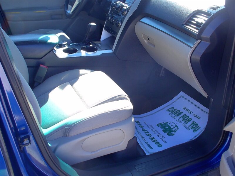 2014 Ford Explorer - Photo 15 - Pleasant Valley, MO 64068