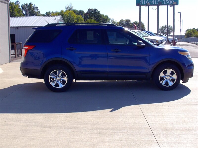 2014 Ford Explorer - Photo 4 - Pleasant Valley, MO 64068