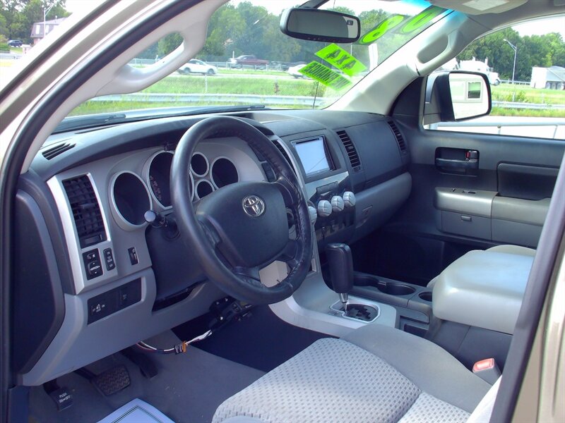 2008 Toyota Tundra Grade   - Photo 9 - Pleasant Valley, MO 64068