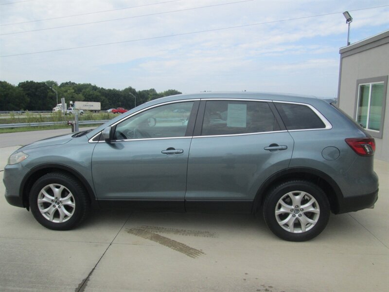 2013 Mazda CX-9 Touring   - Photo 8 - Pleasant Valley, MO 64068