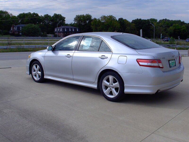 2010 Toyota Camry - Photo 7 - Pleasant Valley, MO 64068