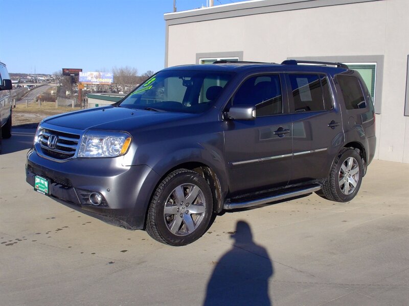 2013 Honda Pilot Touring   - Photo 1 - Pleasant Valley, MO 64068