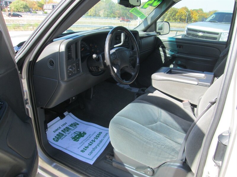 2005 Chevrolet Silverado 1500 ex cab sport side   - Photo 9 - Pleasant Valley, MO 64068