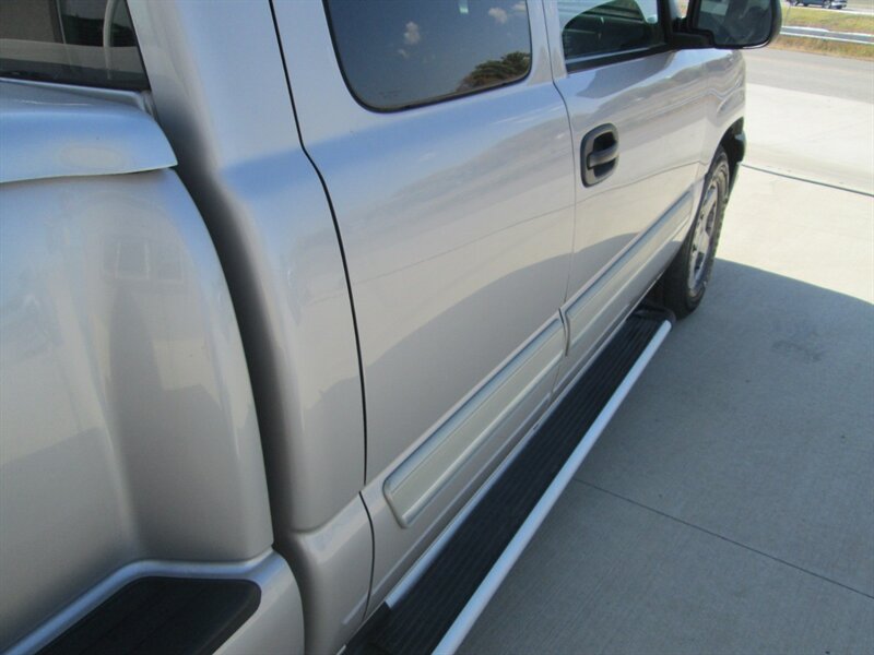 2005 Chevrolet Silverado 1500 ex cab sport side   - Photo 34 - Pleasant Valley, MO 64068