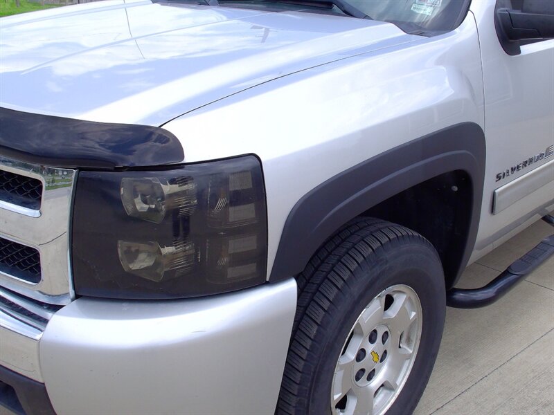 2010 Chevrolet Silverado 1500 LT - Photo 25 - Pleasant Valley, MO 64068
