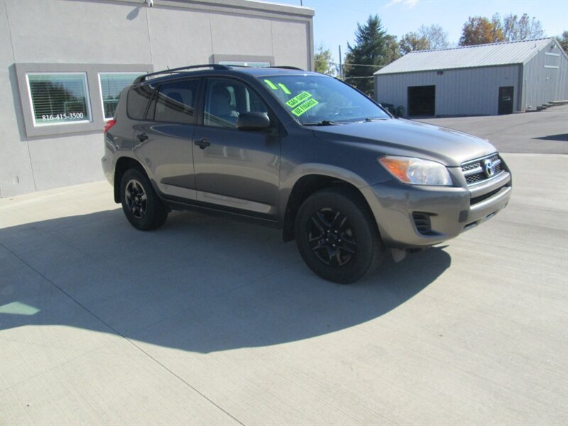 2011 Toyota RAV4   - Photo 3 - Pleasant Valley, MO 64068