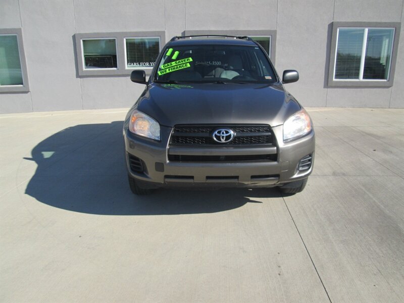 2011 Toyota RAV4   - Photo 2 - Pleasant Valley, MO 64068