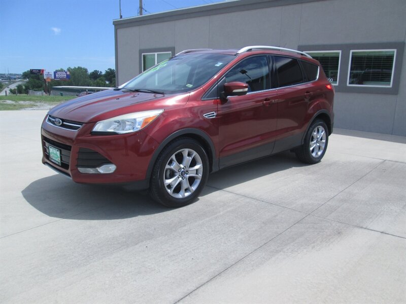 2014 Ford Escape Titanium   - Photo 1 - Pleasant Valley, MO 64068