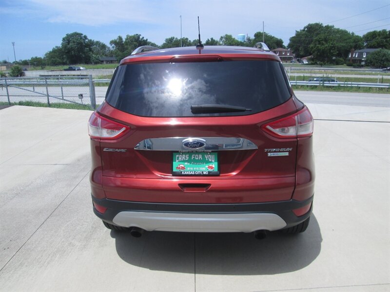 2014 Ford Escape Titanium   - Photo 6 - Pleasant Valley, MO 64068