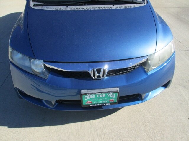 2010 Honda Civic LX   - Photo 27 - Pleasant Valley, MO 64068