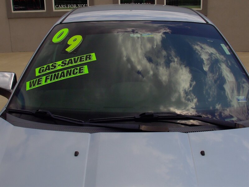 2009 Ford Focus SEL - Photo 27 - Pleasant Valley, MO 64068