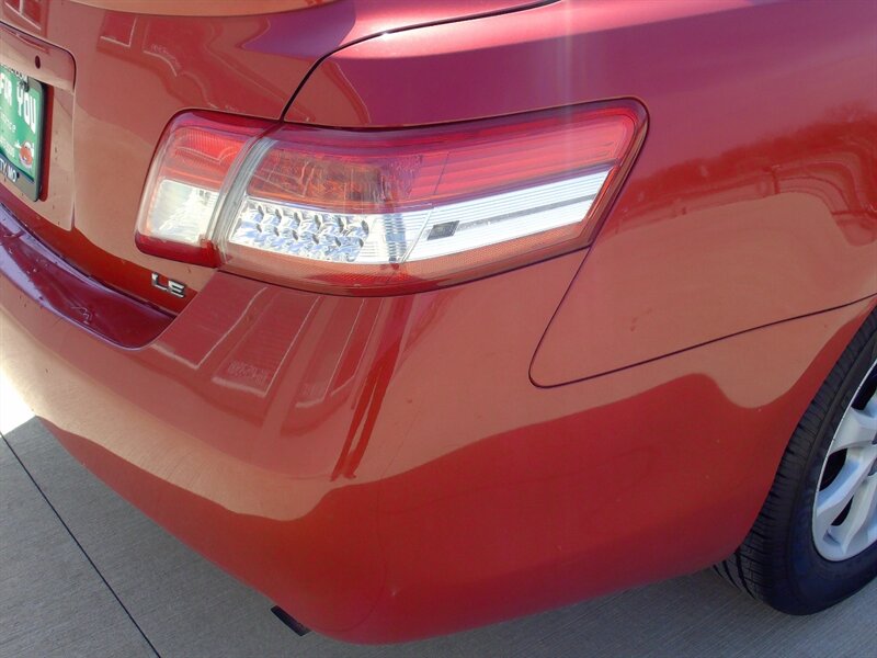 2010 Toyota Camry   - Photo 33 - Pleasant Valley, MO 64068