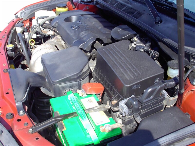 2010 Toyota Camry   - Photo 38 - Pleasant Valley, MO 64068