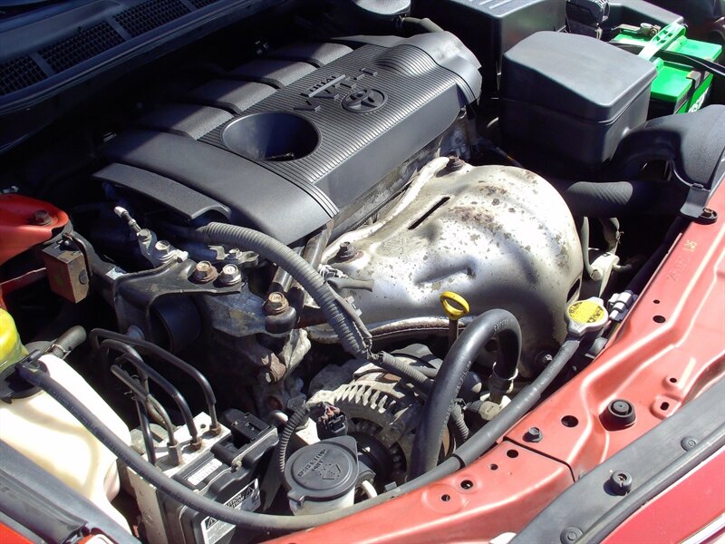 2010 Toyota Camry   - Photo 37 - Pleasant Valley, MO 64068