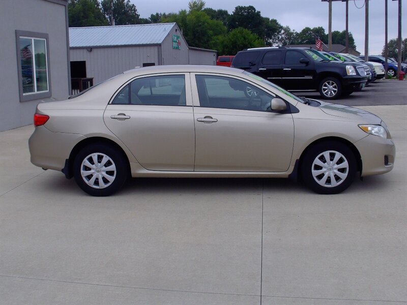 2009 Toyota Corolla - Photo 4 - Pleasant Valley, MO 64068