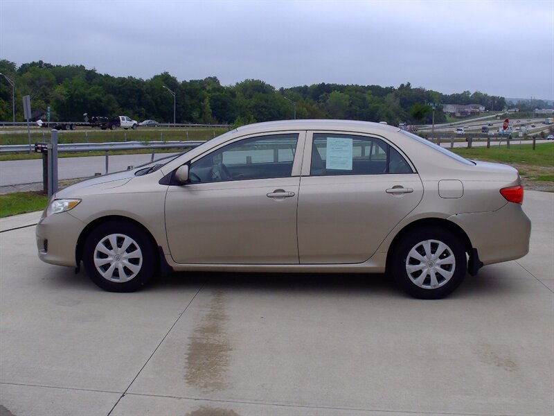 2009 Toyota Corolla - Photo 8 - Pleasant Valley, MO 64068