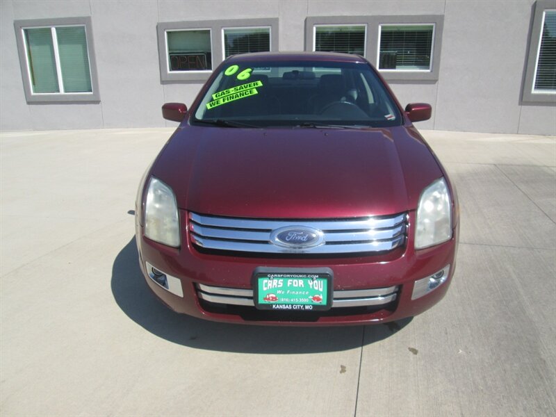 2006 Ford Fusion I4 SEL   - Photo 2 - Pleasant Valley, MO 64068