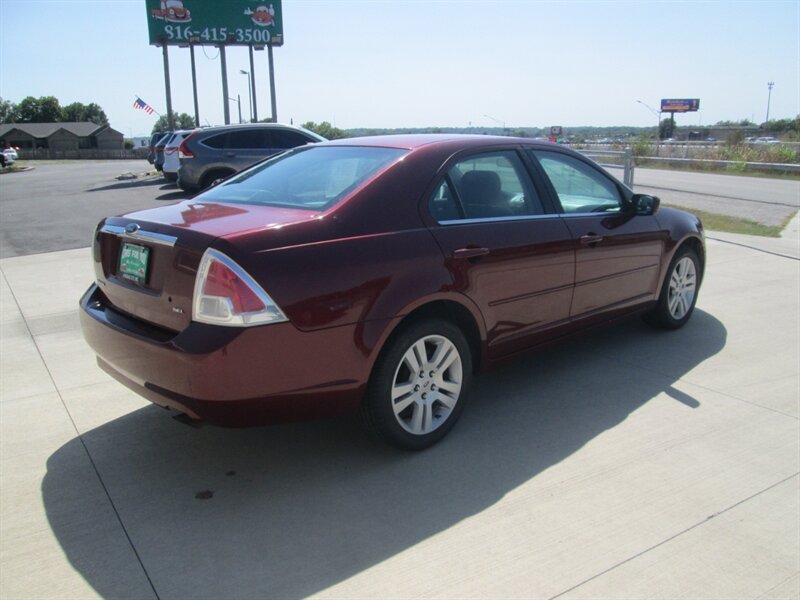 2006 Ford Fusion I4 SEL   - Photo 5 - Pleasant Valley, MO 64068