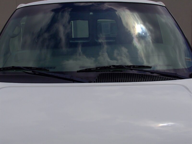 2013 Chevrolet Express 1500   - Photo 26 - Pleasant Valley, MO 64068