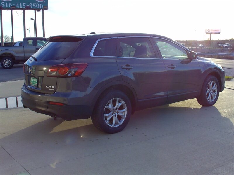 2014 Mazda CX-9 Touring - Photo 5 - Pleasant Valley, MO 64068