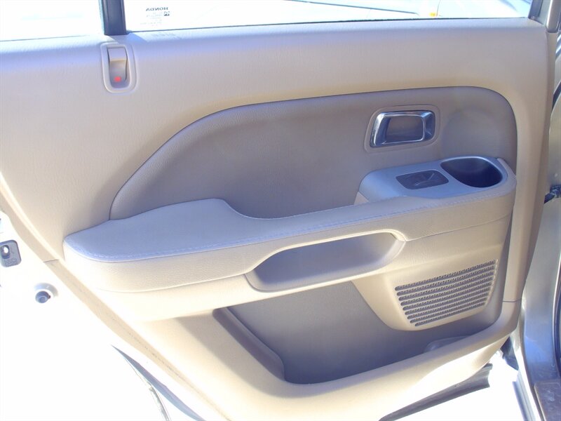 2008 Honda Pilot EX-L   - Photo 13 - Pleasant Valley, MO 64068