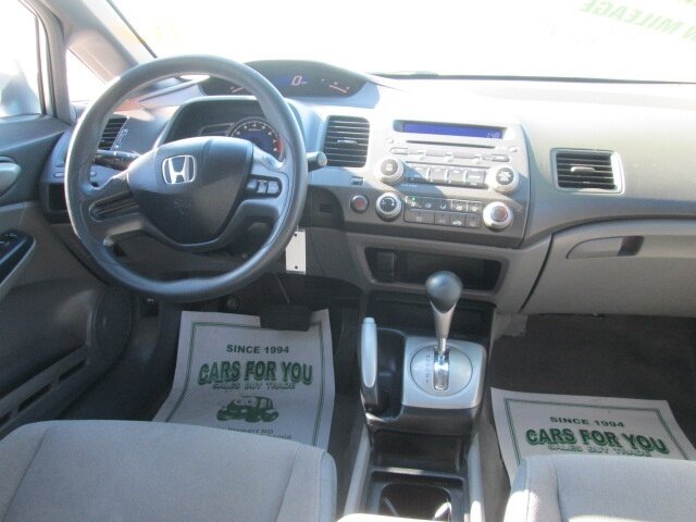 2008 Honda Civic LX   - Photo 19 - Pleasant Valley, MO 64068