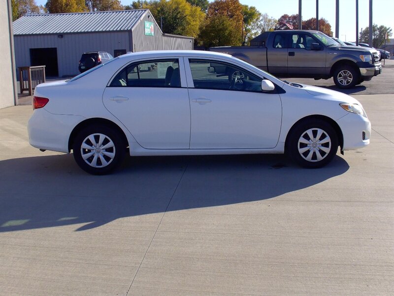 2010 Toyota Corolla - Photo 4 - Pleasant Valley, MO 64068