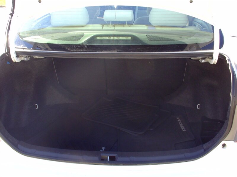 2010 Toyota Corolla - Photo 21 - Pleasant Valley, MO 64068