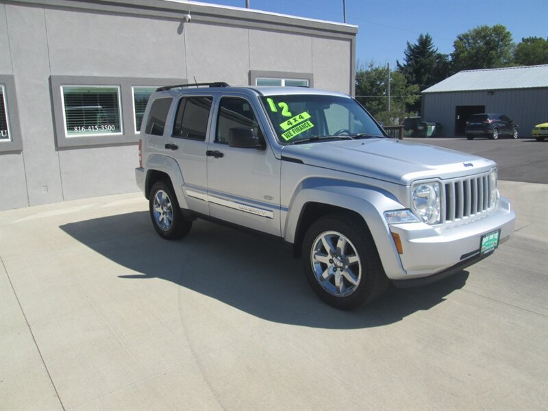 2012 Jeep Liberty Sport   - Photo 3 - Pleasant Valley, MO 64068