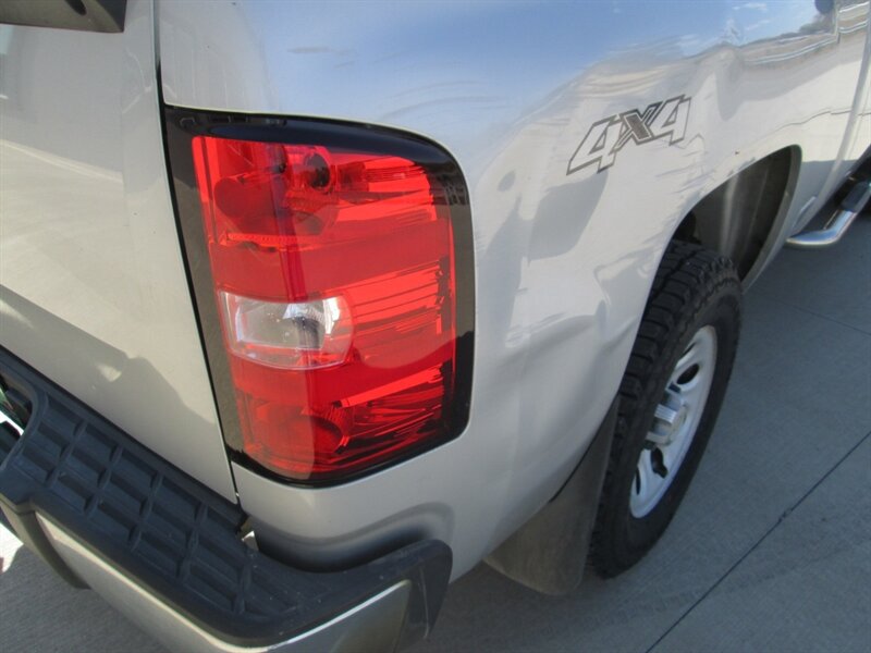 2011 Chevrolet Silverado 1500 SHORT BED   - Photo 29 - Pleasant Valley, MO 64068